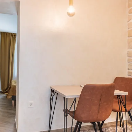 Lägenhet L&b Amphitheater Pula