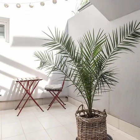 L&b Amphitheater Apartman *