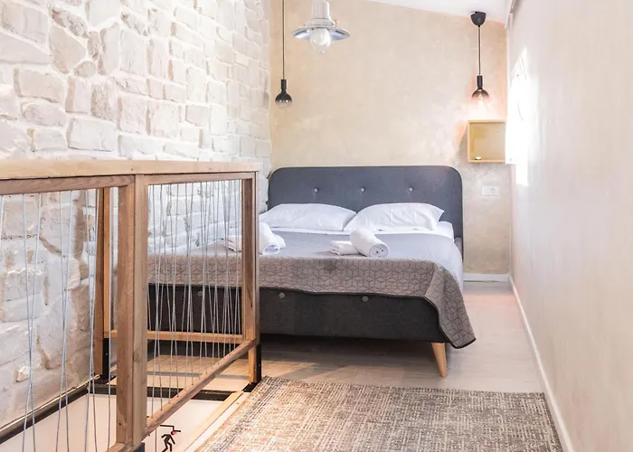 L&b Amphitheater * Pula